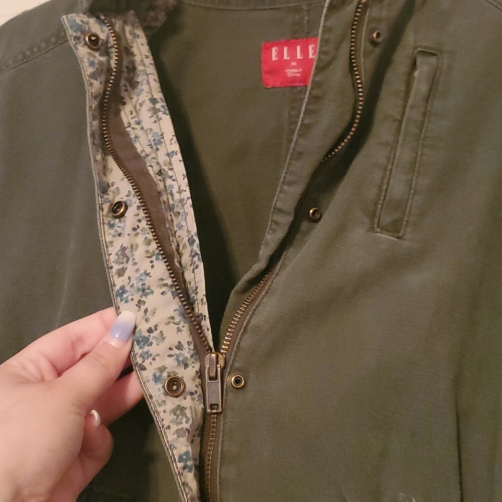 Jacket - Picture 3 of 5